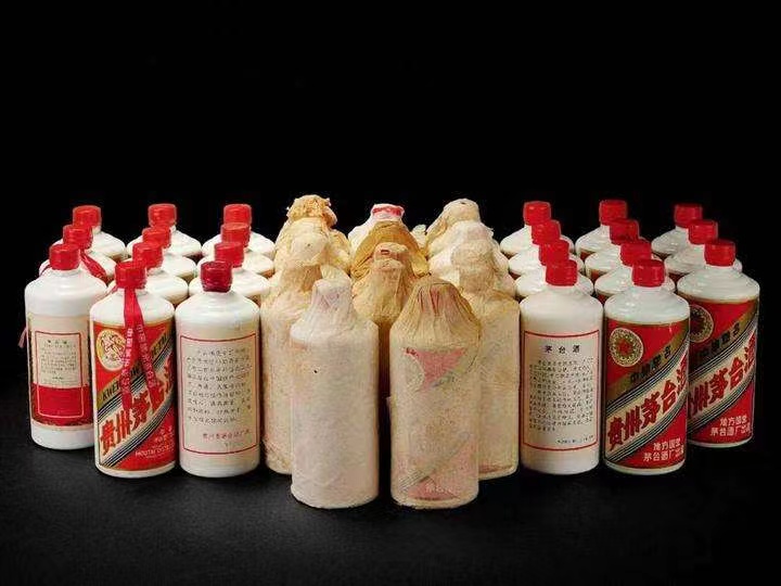 金平老酒回收上门哪里回收(附近上门回收茅台酒）?